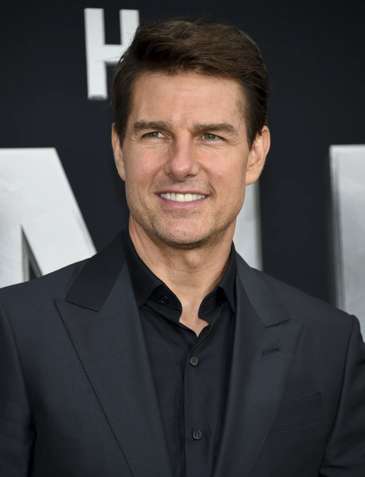 Unmasking Tom Cruise's Transformed Face: Did Hollywood's Ageless Wonder ...